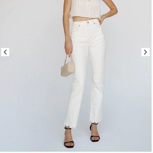 *NWT Reformation Cynthia High Rise Straight Jeans -- Scalloped Vintage W…